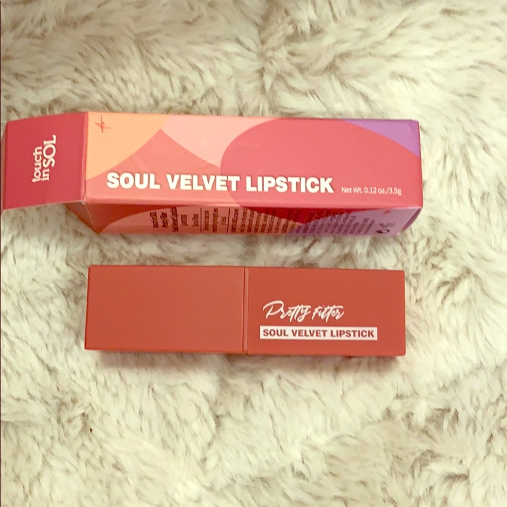Touch In Sol  Soul Velvet Lipstick